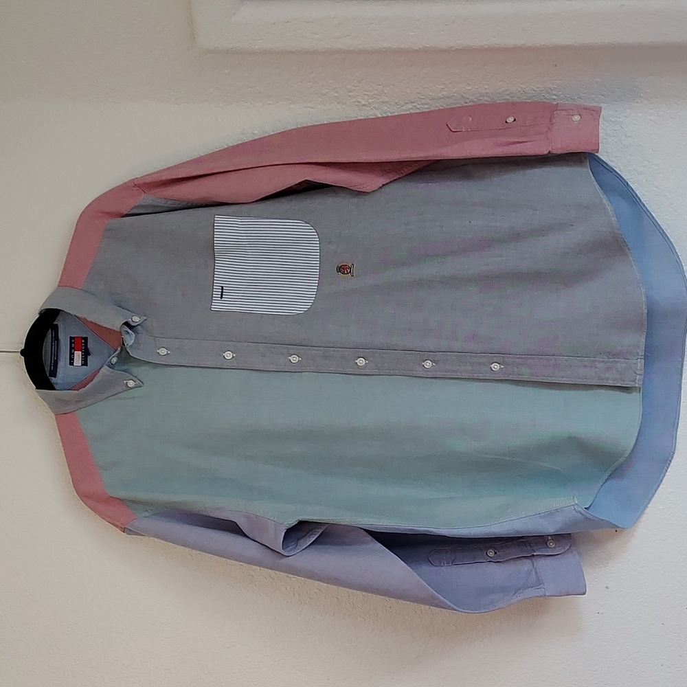 Tommy Hilfiger shirt size L/G